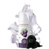 Shampooing artisanal NaturoNao au charbon activé pour la profondeur et l'éclat des poils noirs.